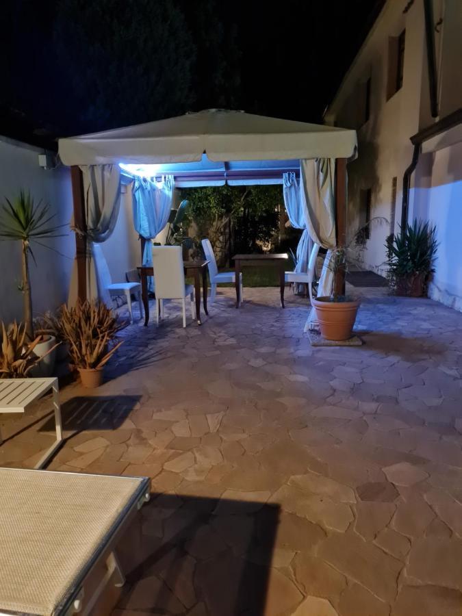 Gentarrubia Bed & Breakfast Capoterra Exterior photo