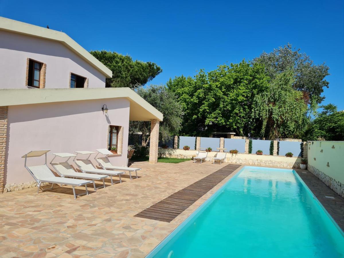 Gentarrubia Bed & Breakfast Capoterra Exterior photo