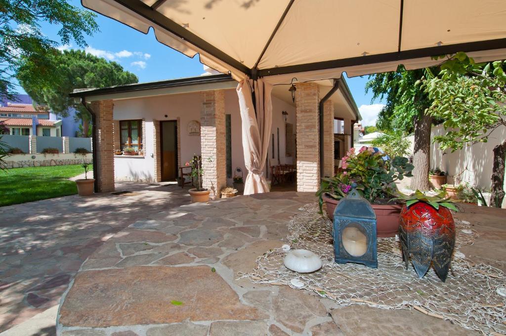 Gentarrubia Bed & Breakfast Capoterra Exterior photo