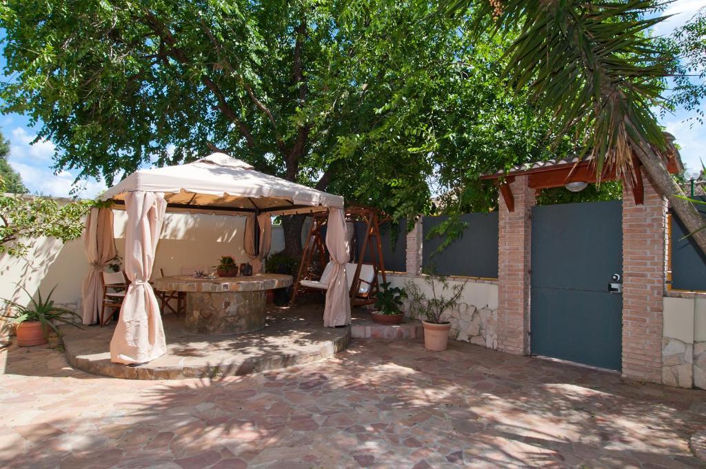Gentarrubia Bed & Breakfast Capoterra Exterior photo