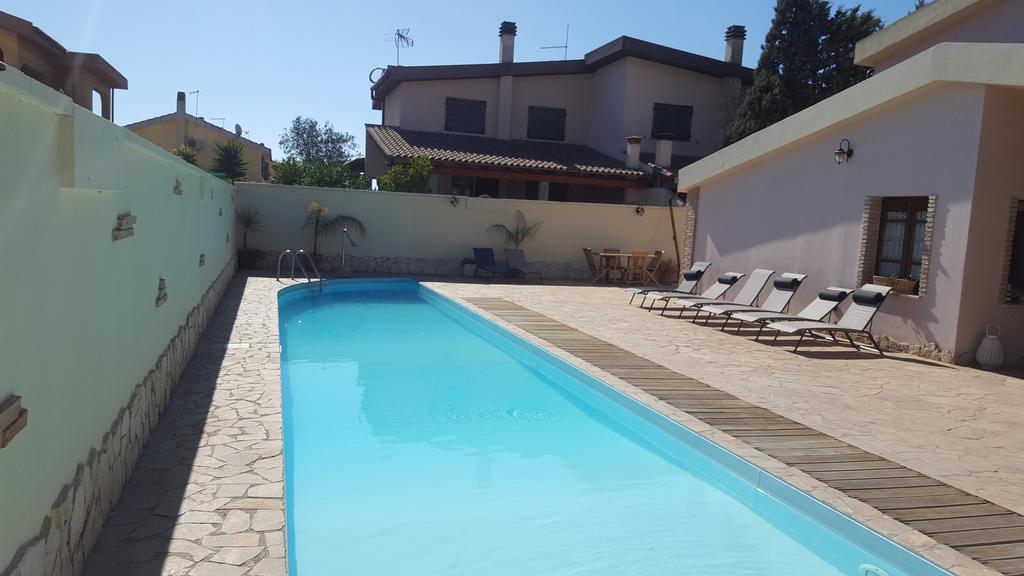 Gentarrubia Bed & Breakfast Capoterra Exterior photo
