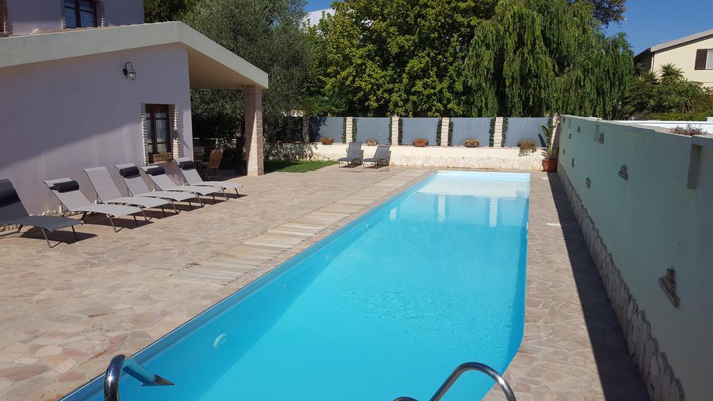 Gentarrubia Bed & Breakfast Capoterra Exterior photo